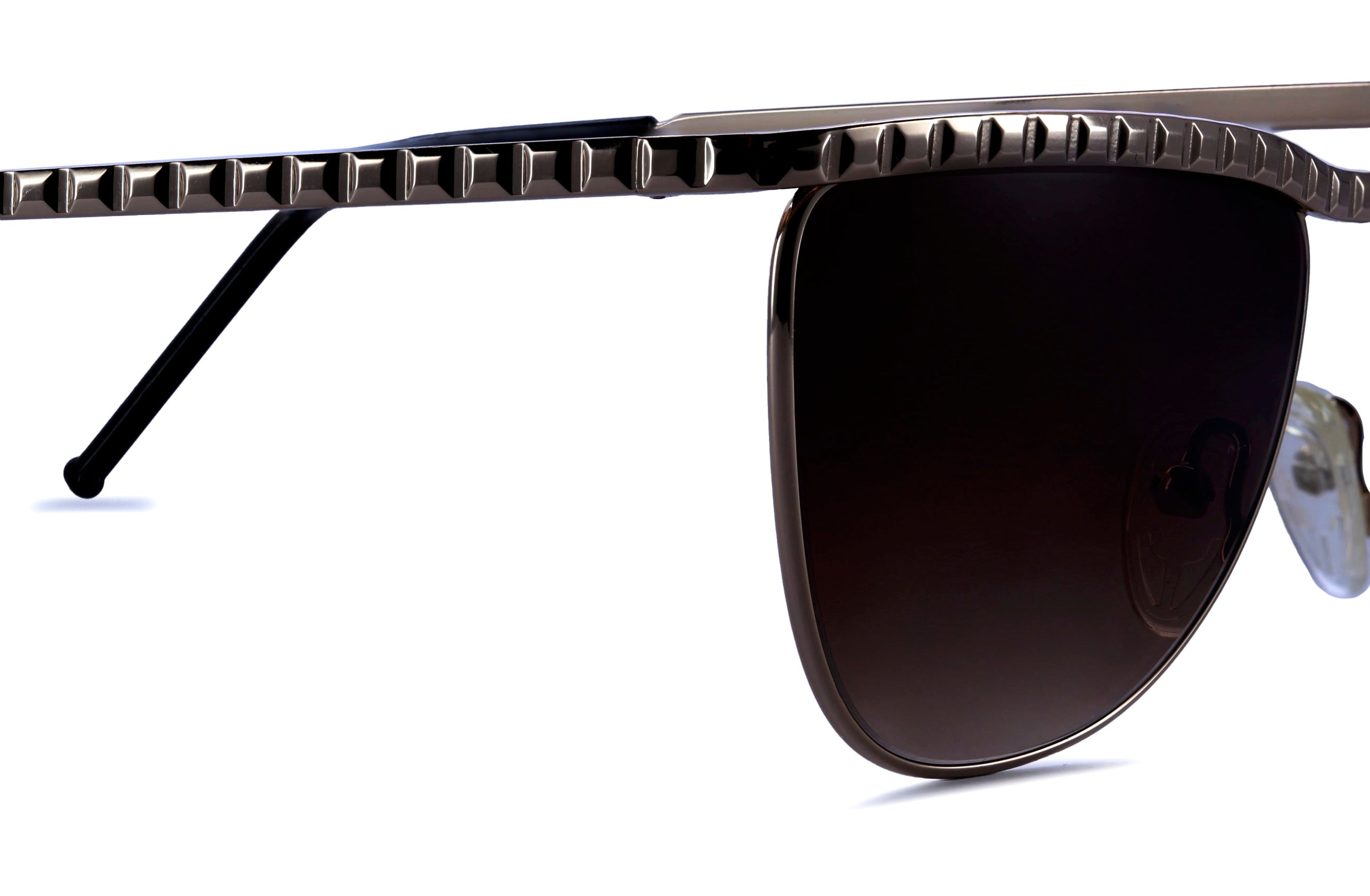 Gianfranco Ferre 135 000