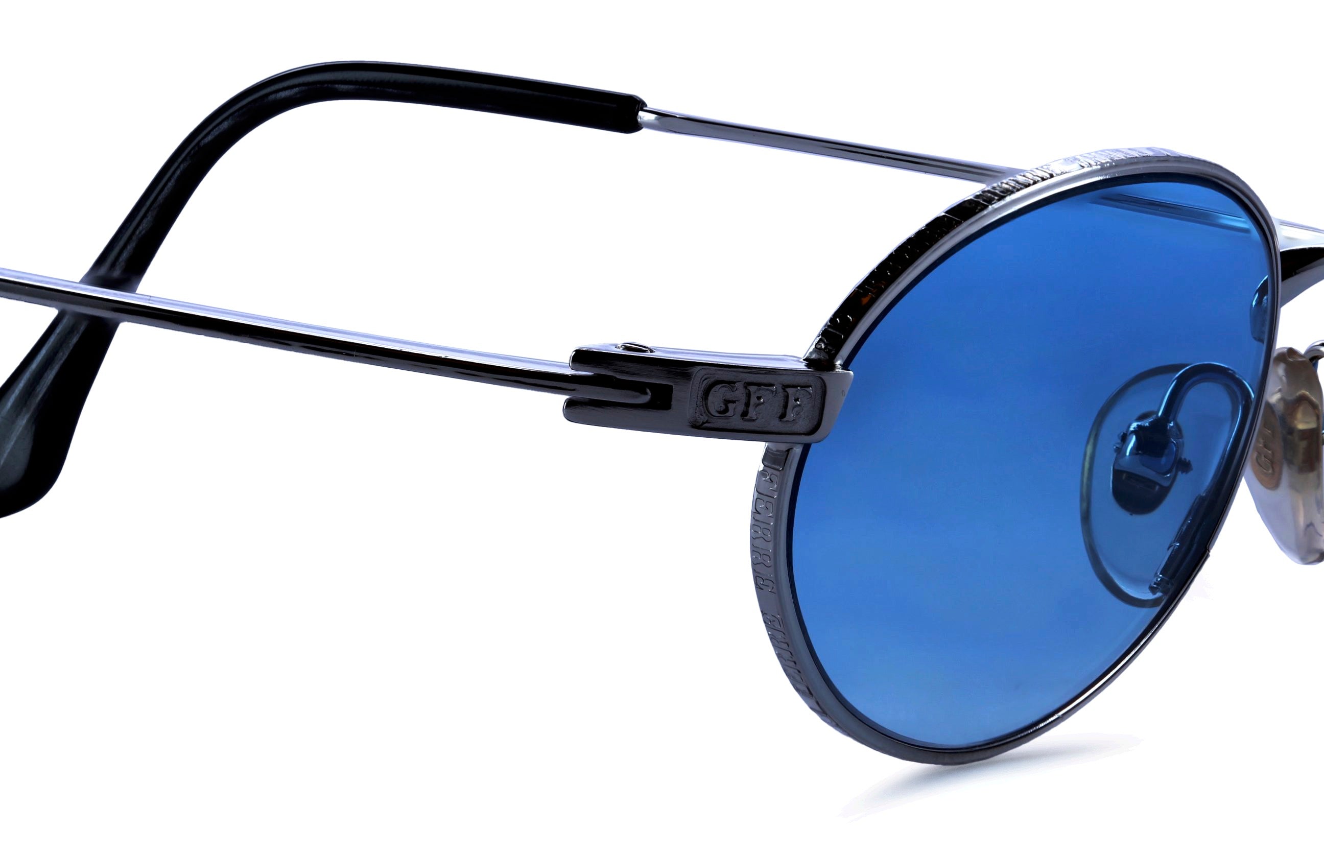 Gianfranco Ferre 355 SC9