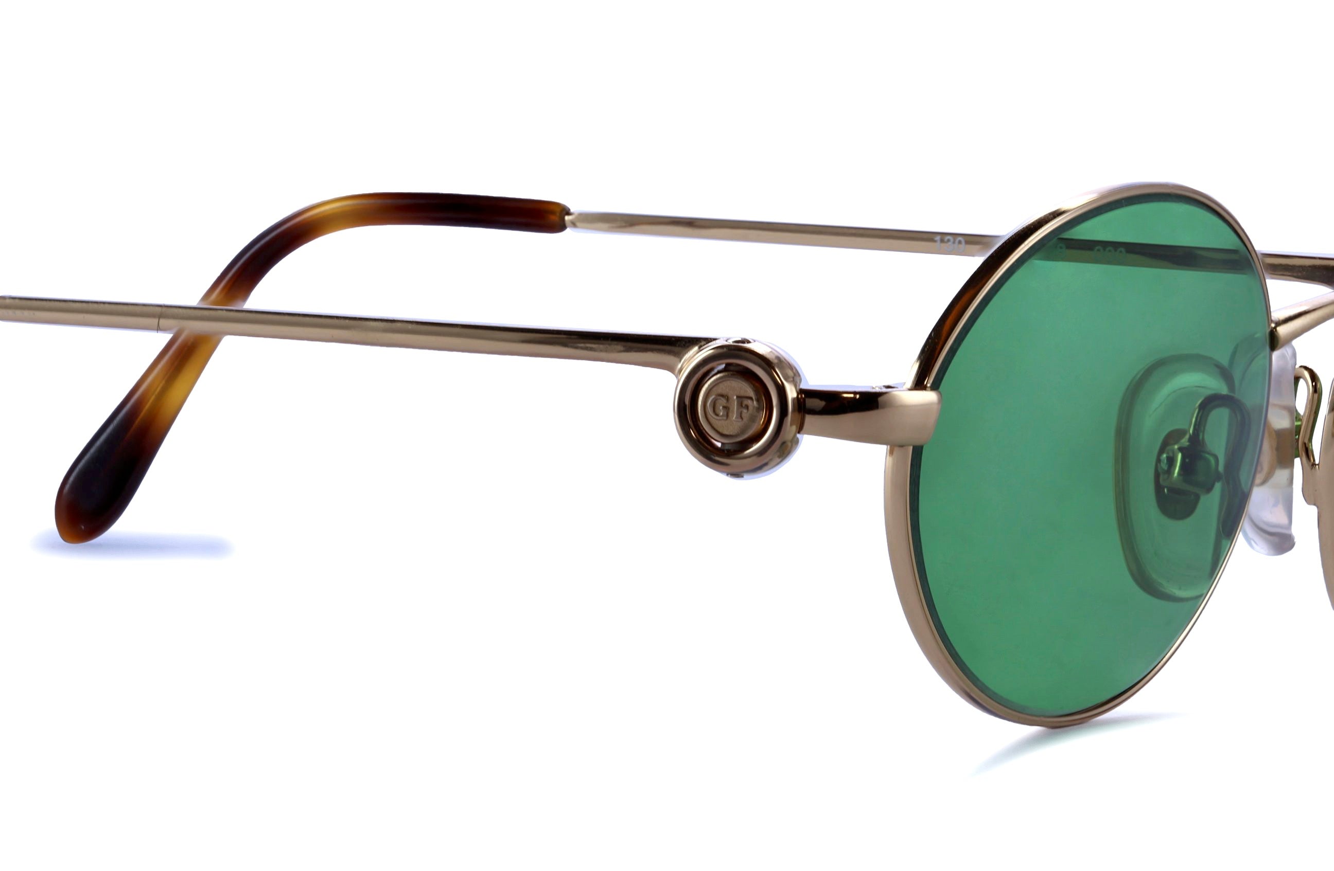 Gianfranco Ferre 438 000