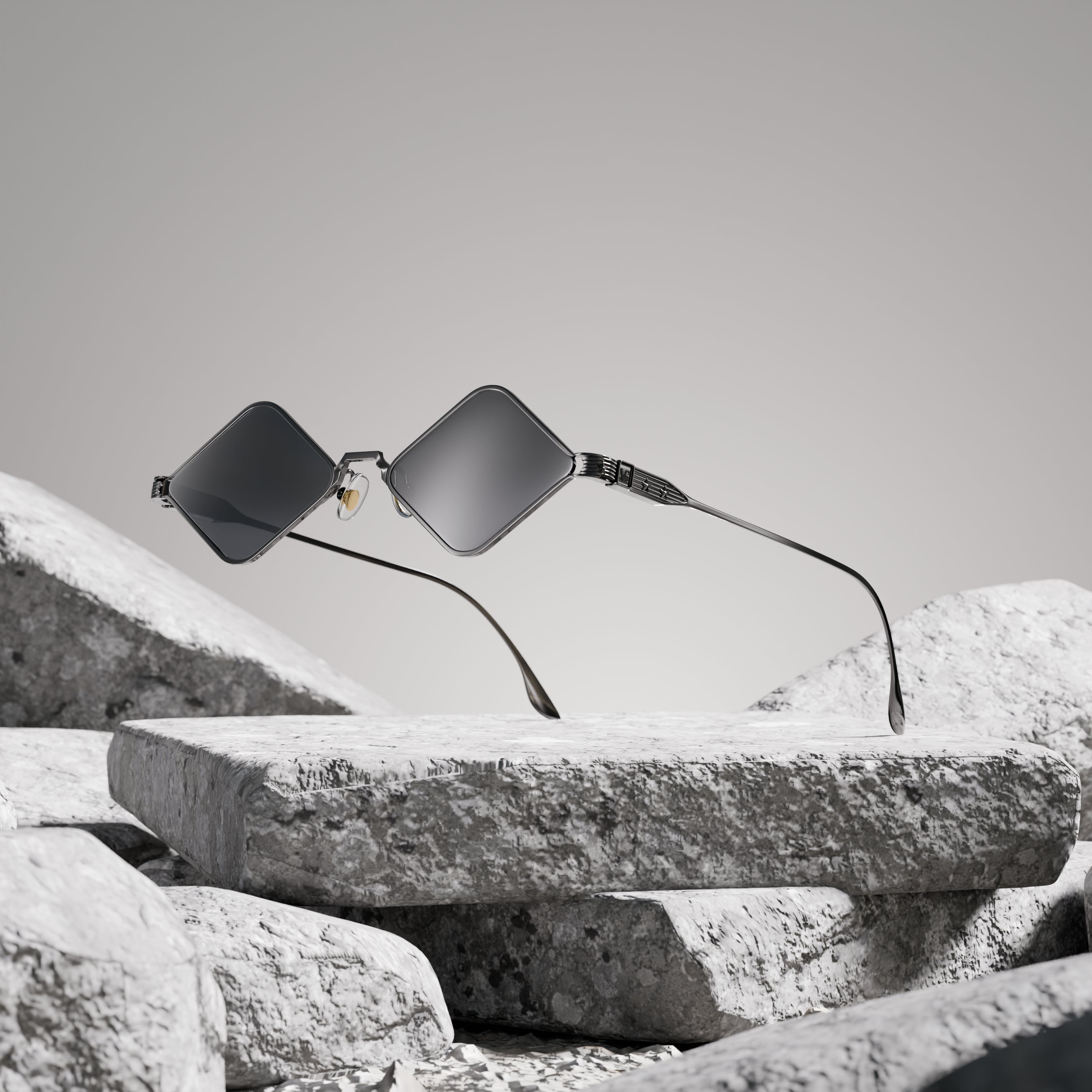 BLACK & YELLOW GOLD - GRADIENT BLACK LENSES