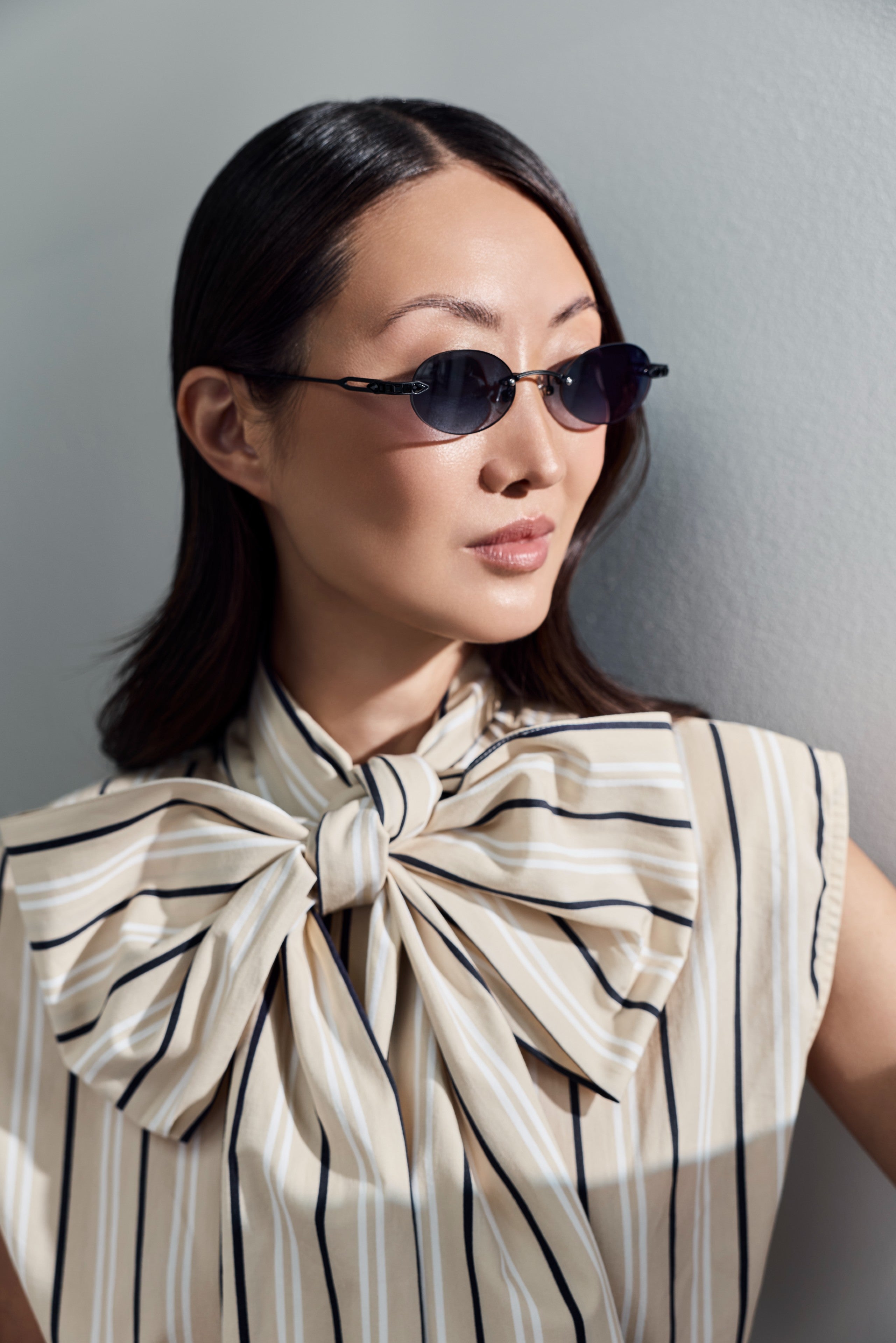 Black Gold - Jet Black Crystal - Black lenses