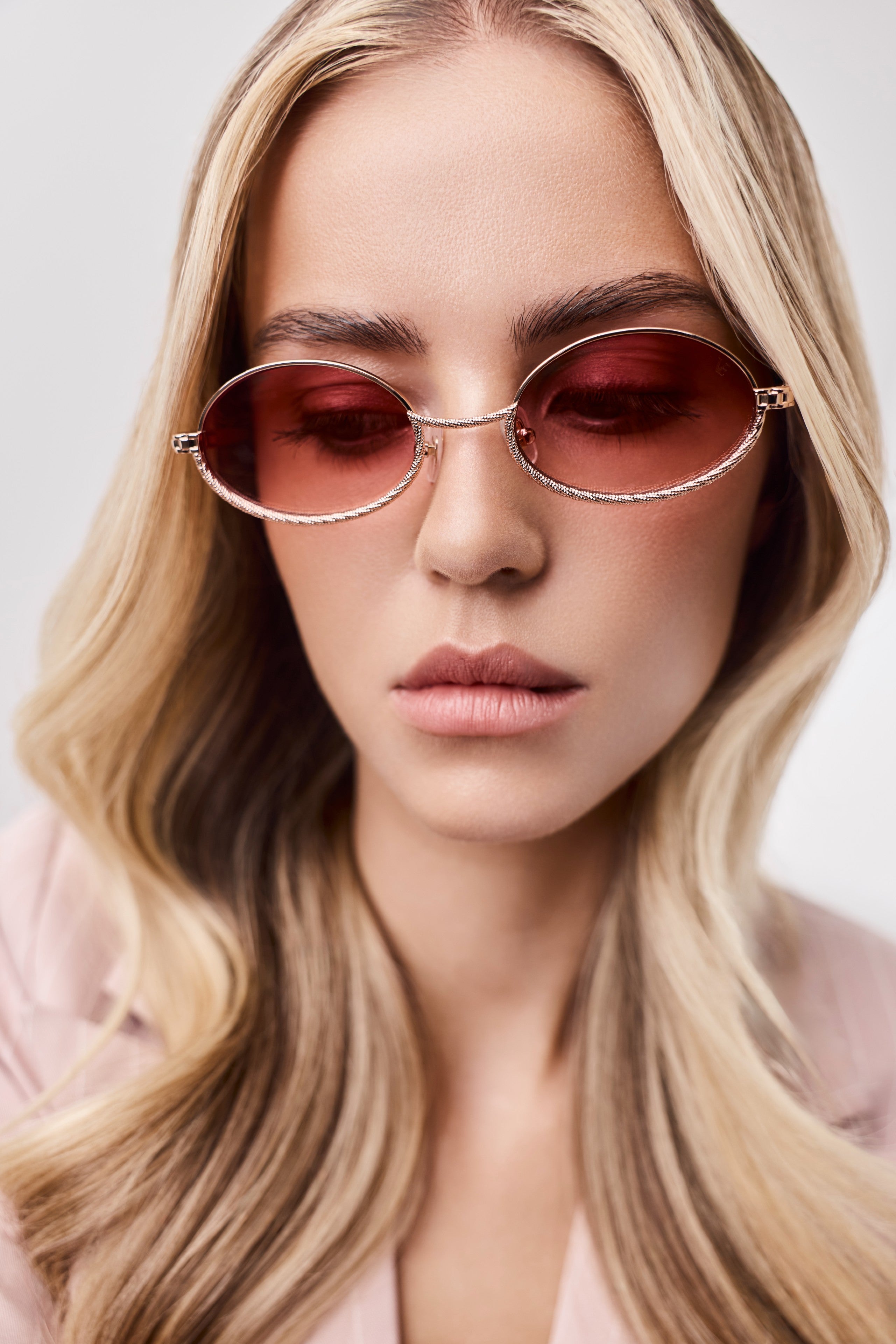 ROSE GOLD - GRADIENT PINK LENSES