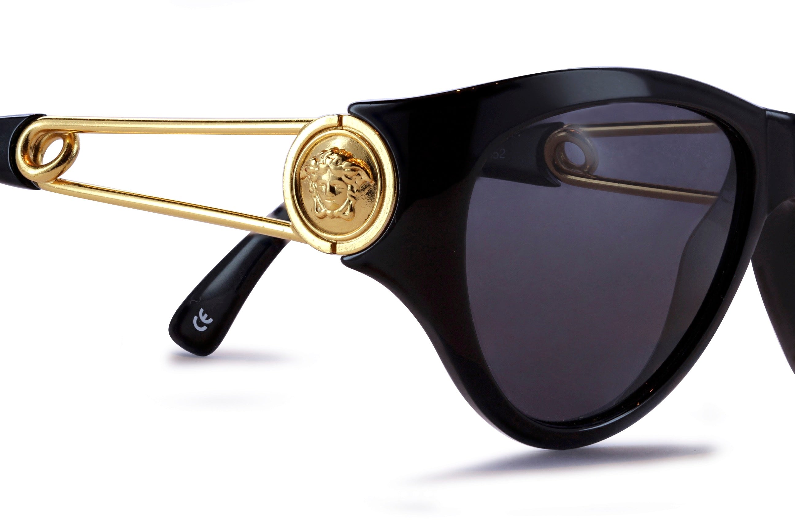 Gianni Versace GV 427